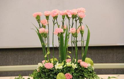 百炼之钢