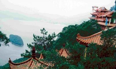 虚嘴掠舌