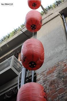 广袖高髻