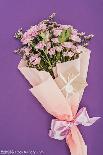 轻薄无知