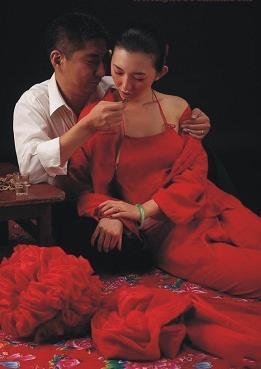 铜臭熏天