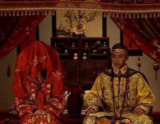 觥筹交错