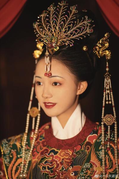 如饮水者，冷热自知
