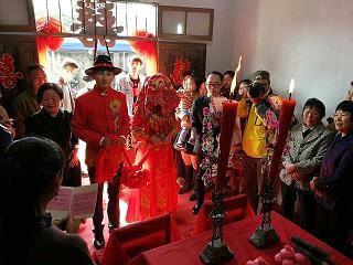 明察暗访