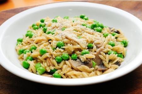 野战群龙
