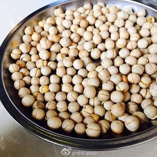 打打闹闹