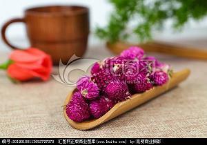 小说中唯美虐心句子 心酸纵有千百种，沉默不语最难过