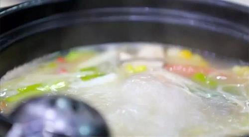 酒足饭饱