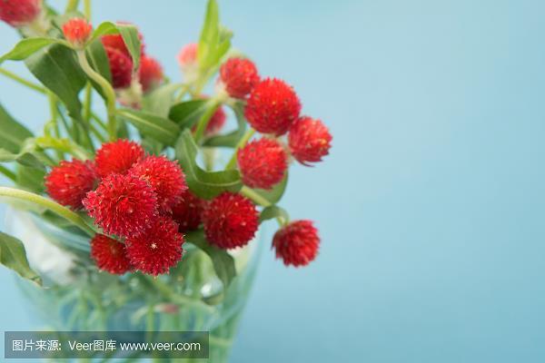 大吵大闹